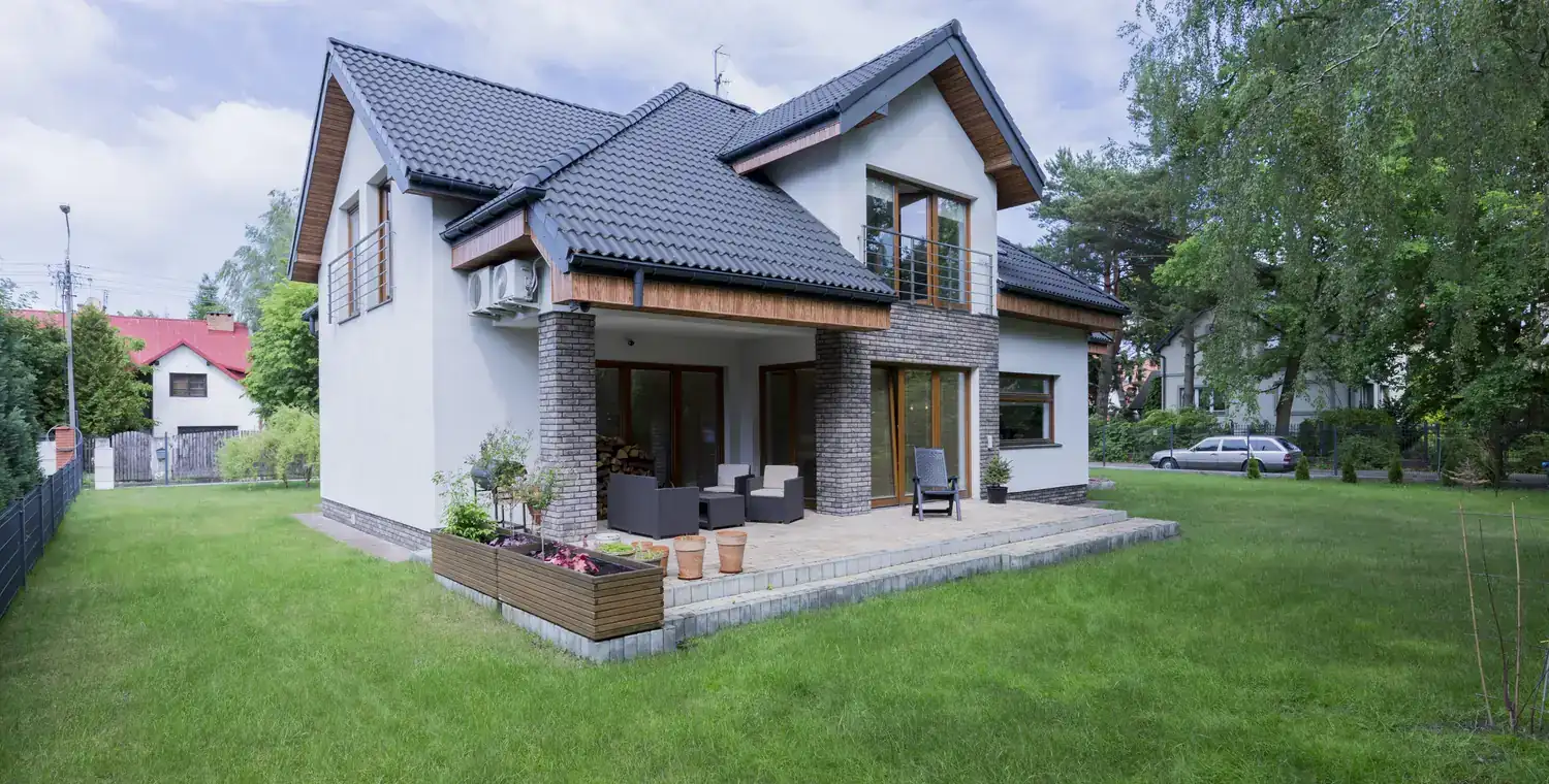 Une maison individuelle avec sa terrasse et son jardin, un bien déjà payé sur lequel emprunter